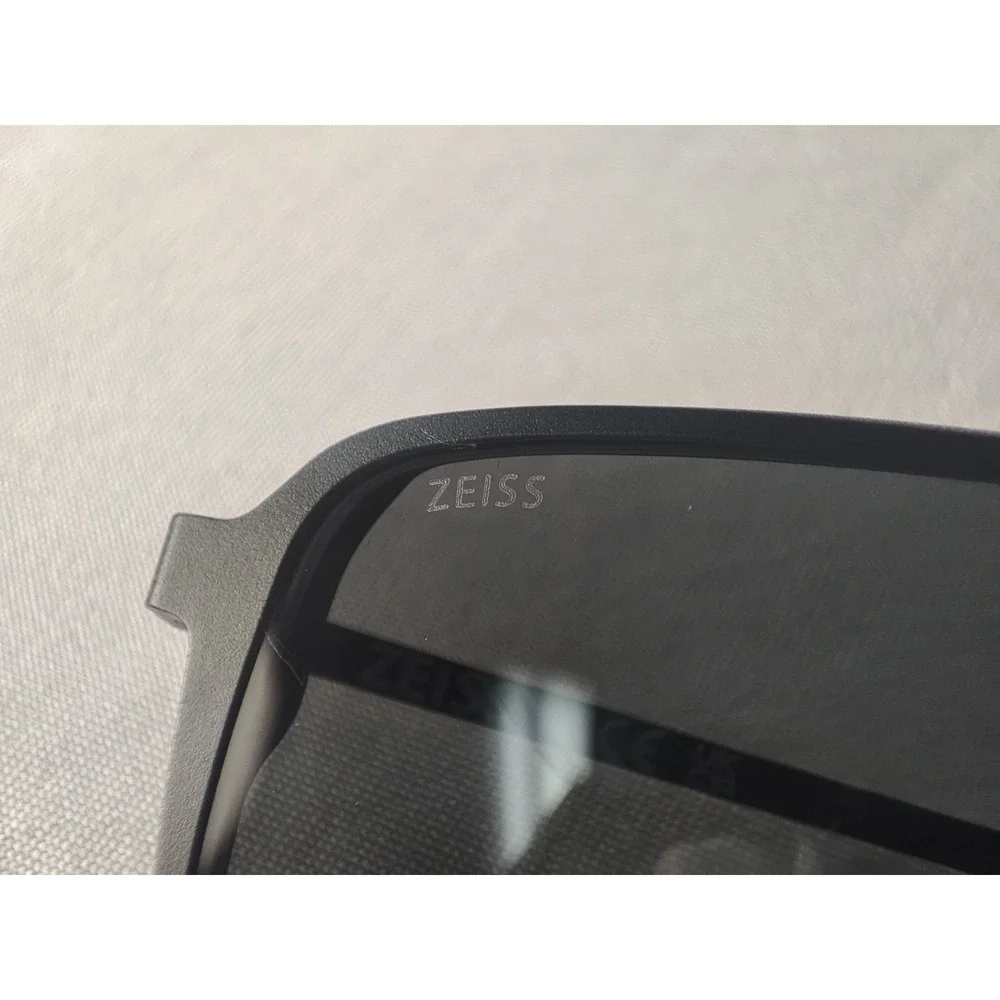 Zeiss ZS23123SLP Sunglasses Matte Black 56-14-140 Navigator with Clip-on NIB